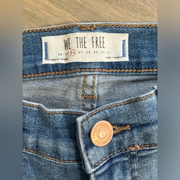 We The Free Great Heights Frayed Skinny Jeans Light Wash size 26 Free People - Picture 2 of 6